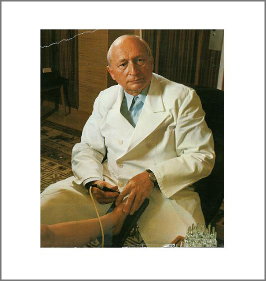 Dr Voll NHSOA-doctor-reinhold-voll